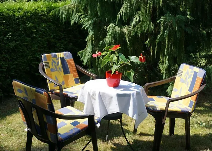 Gaestezimmer Charlotte فندق مبيت وإفطار 4*